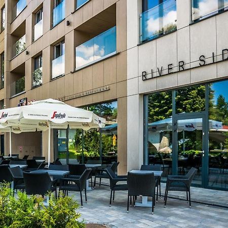 River Side Residence Nr 15 ออชเวียนชิม ภายนอก รูปภาพ
