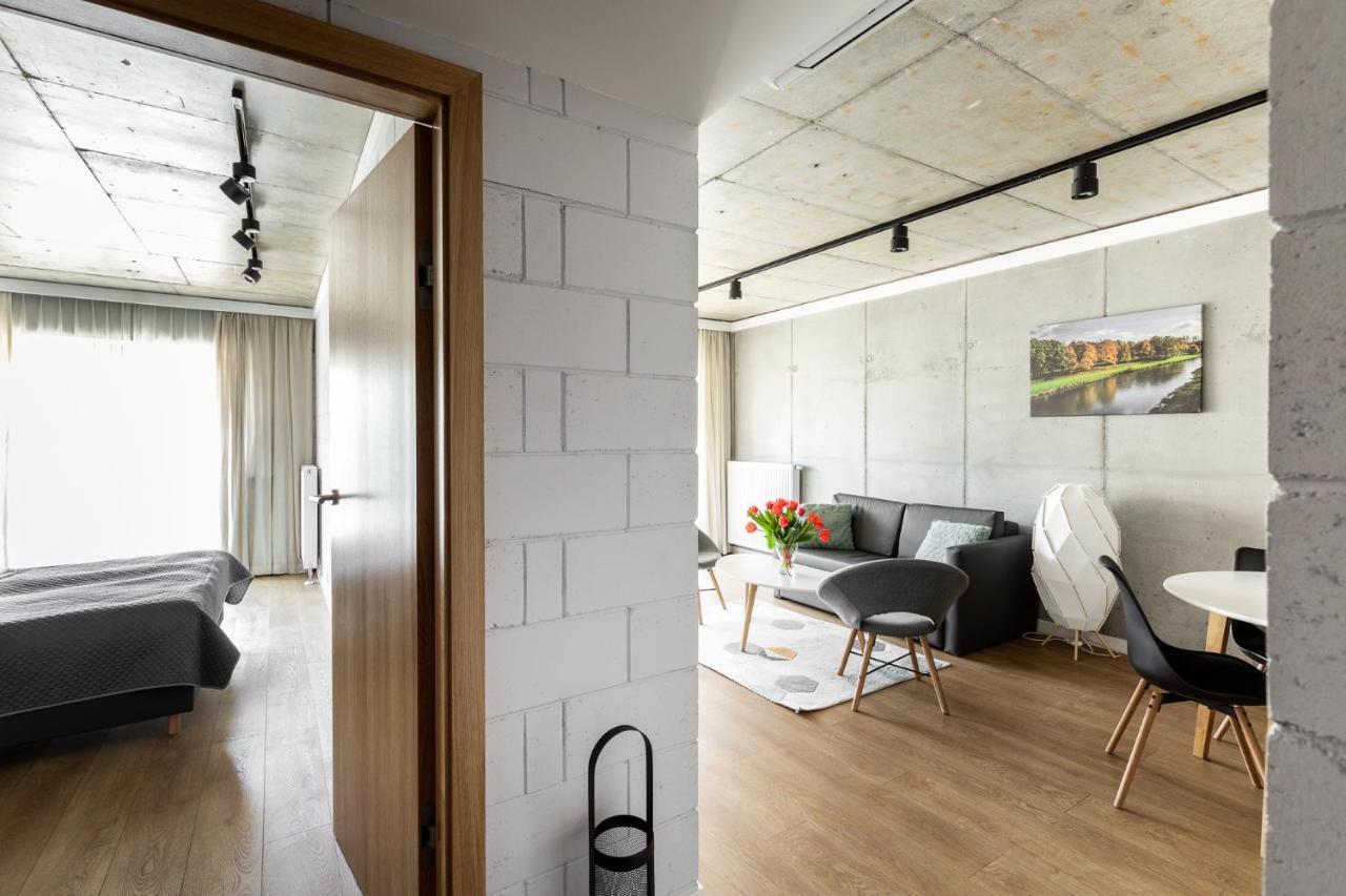 River Side Residence Nr 15 ออชเวียนชิม ภายนอก รูปภาพ