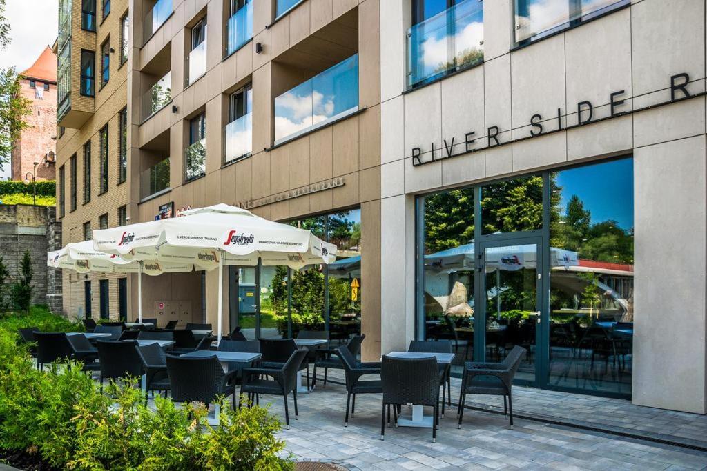 River Side Residence Nr 15 ออชเวียนชิม ภายนอก รูปภาพ